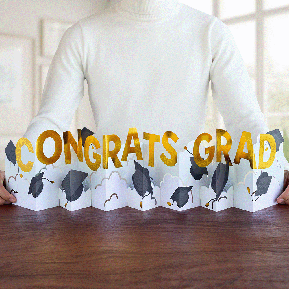 Congrats Grad Loooooong Card™ (Expands to 2 feet)