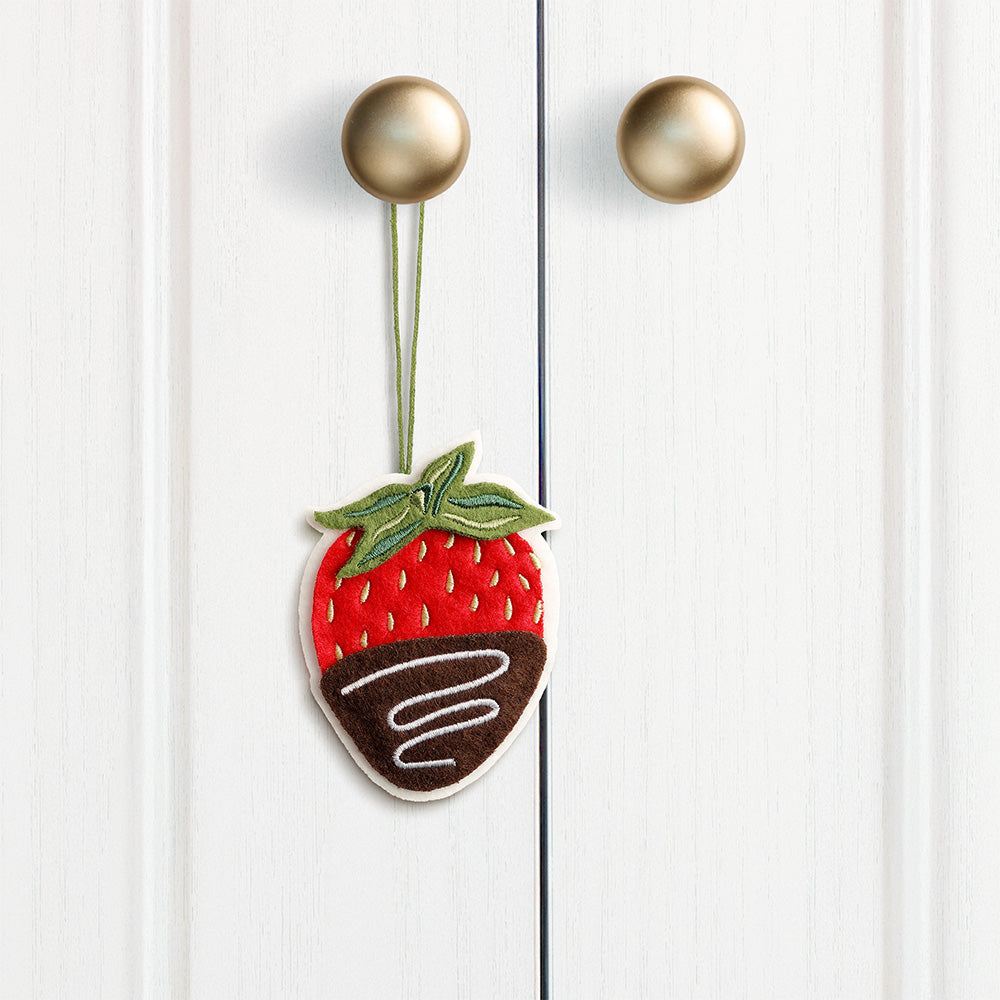 Sweet Strawberry HeartFelt Charm Card™