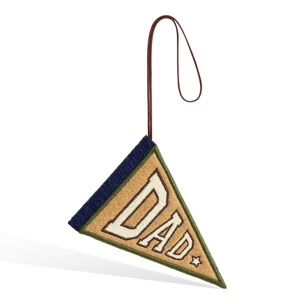Greatest Dad HeartFelt Charm Card™