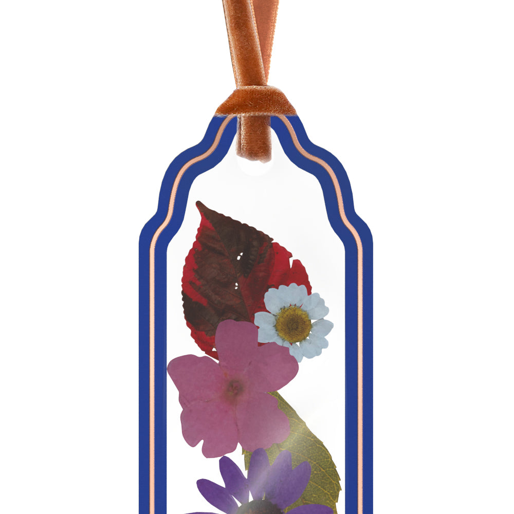 Cozy Cat Petal Pressed™ Bookmark Card