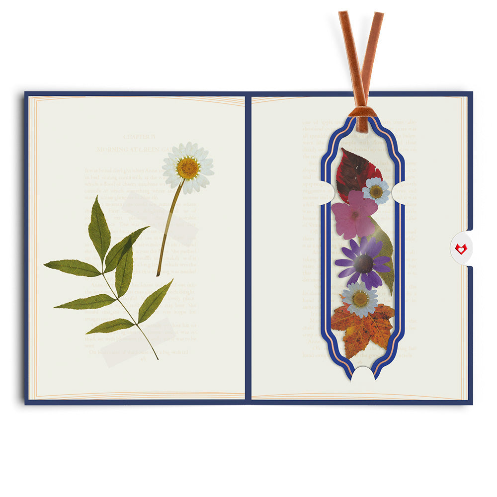 Cozy Cat Petal Pressed™ Bookmark Card