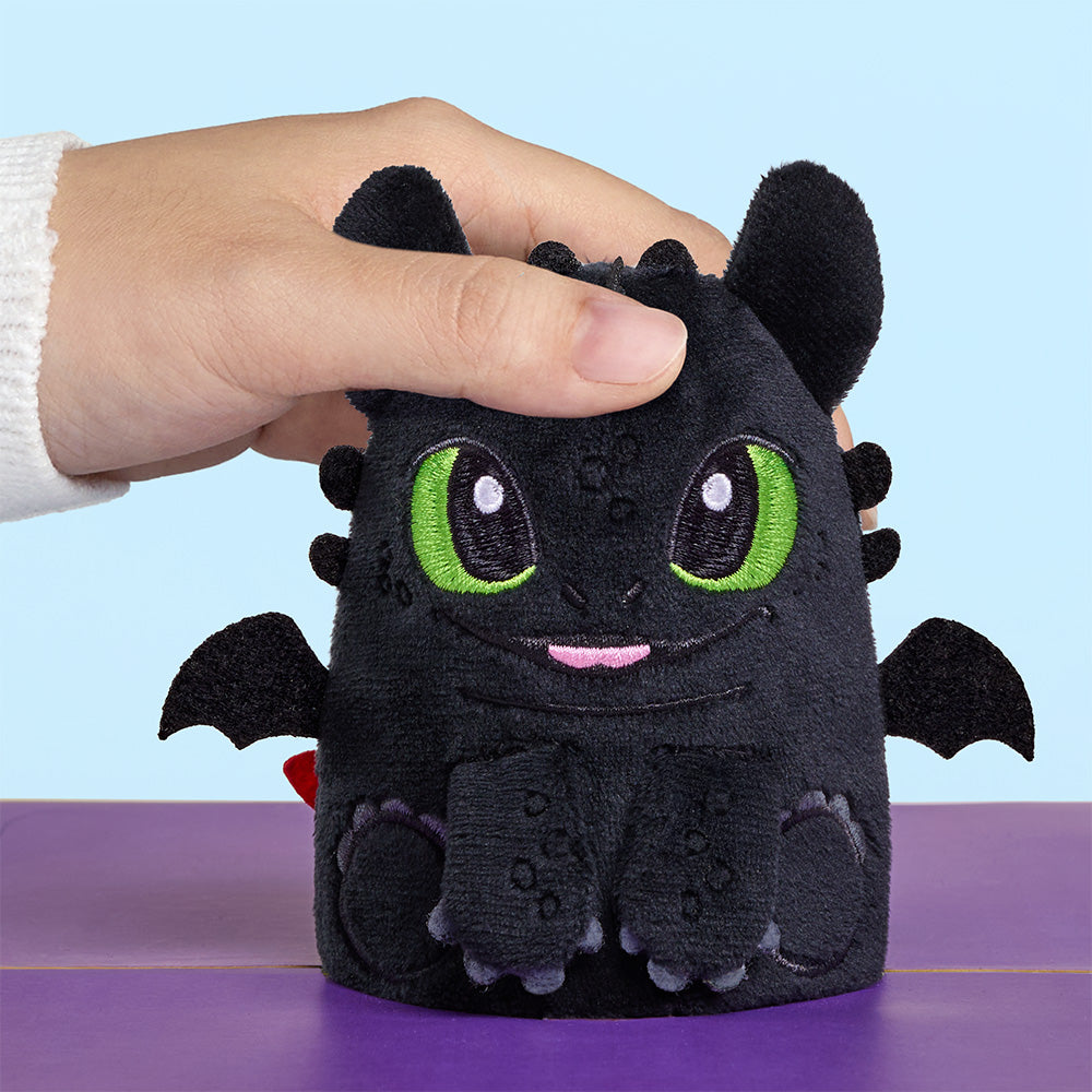 How to Train Your Dragon 'Fiercely Claw-some' Plushpop Card