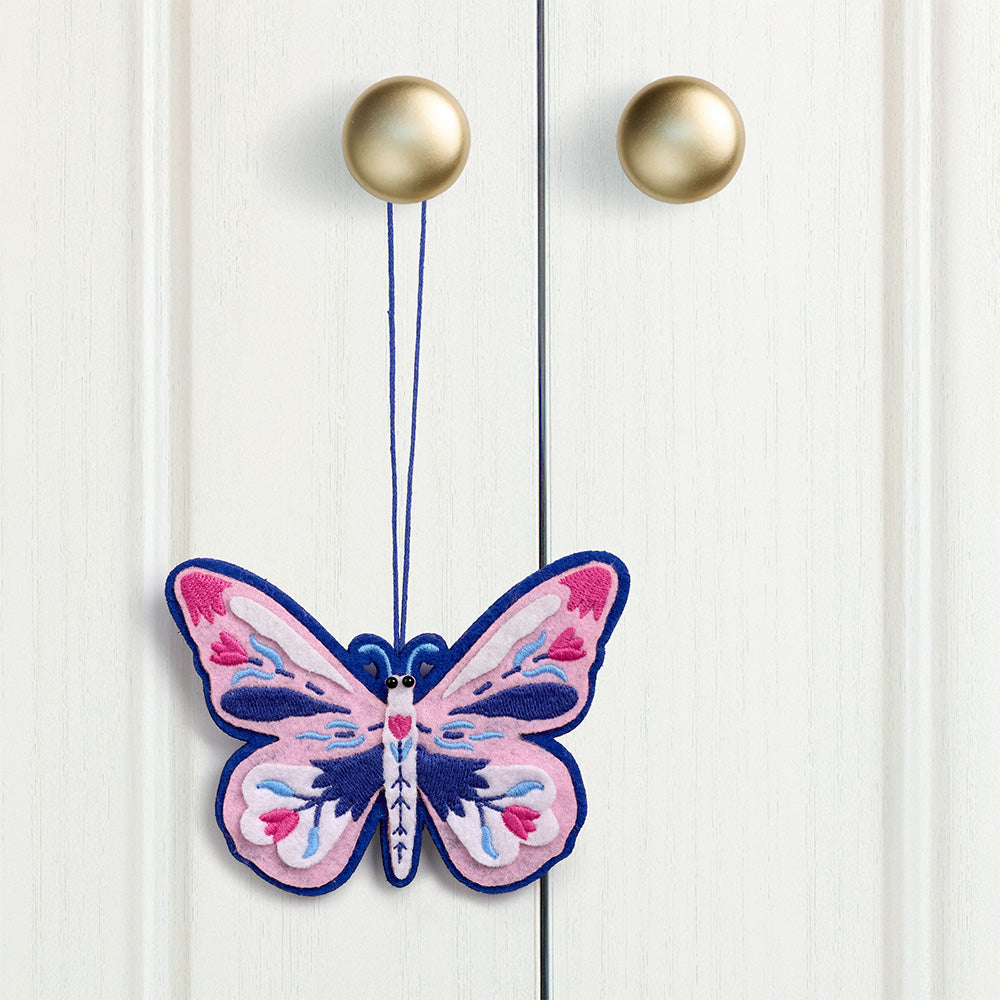 Dazzling Butterfly HeartFelt Charm Card™