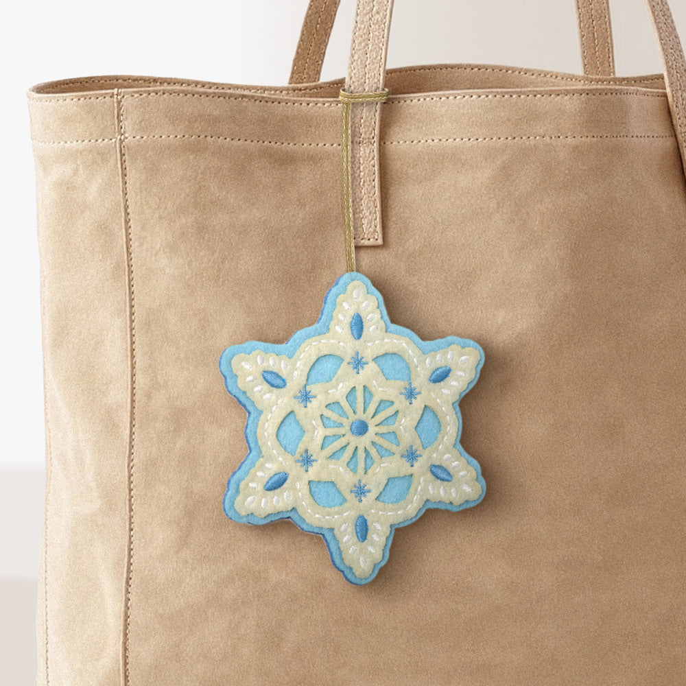 Icy Snowflake HeartFelt Charm Card™