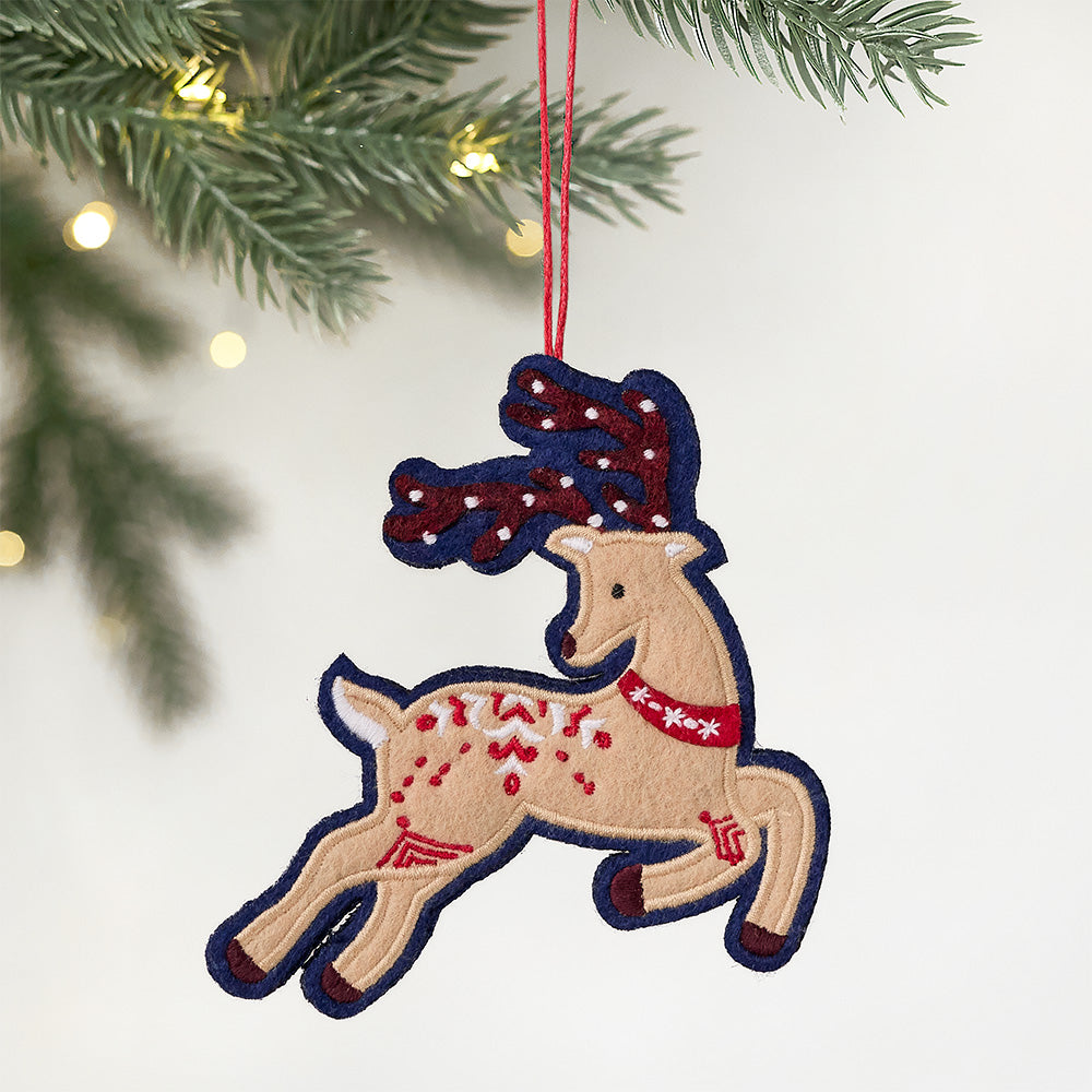 Prancing Reindeer HeartFelt Charm Card™