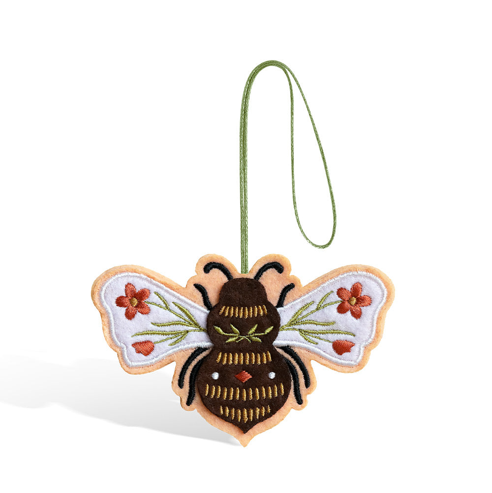Botanical Bee Mother’s Day HeartFelt Charm Card™ and Sentiment Set
