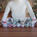 Holiday Stroll Loooooong Card™ (Expands to 2 feet)