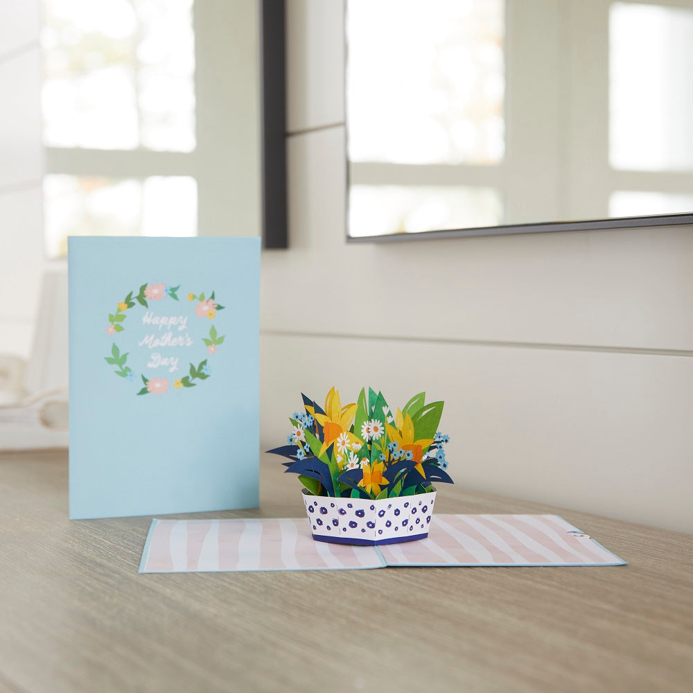Mother's Day Daffodil Basket Pop-Up Card