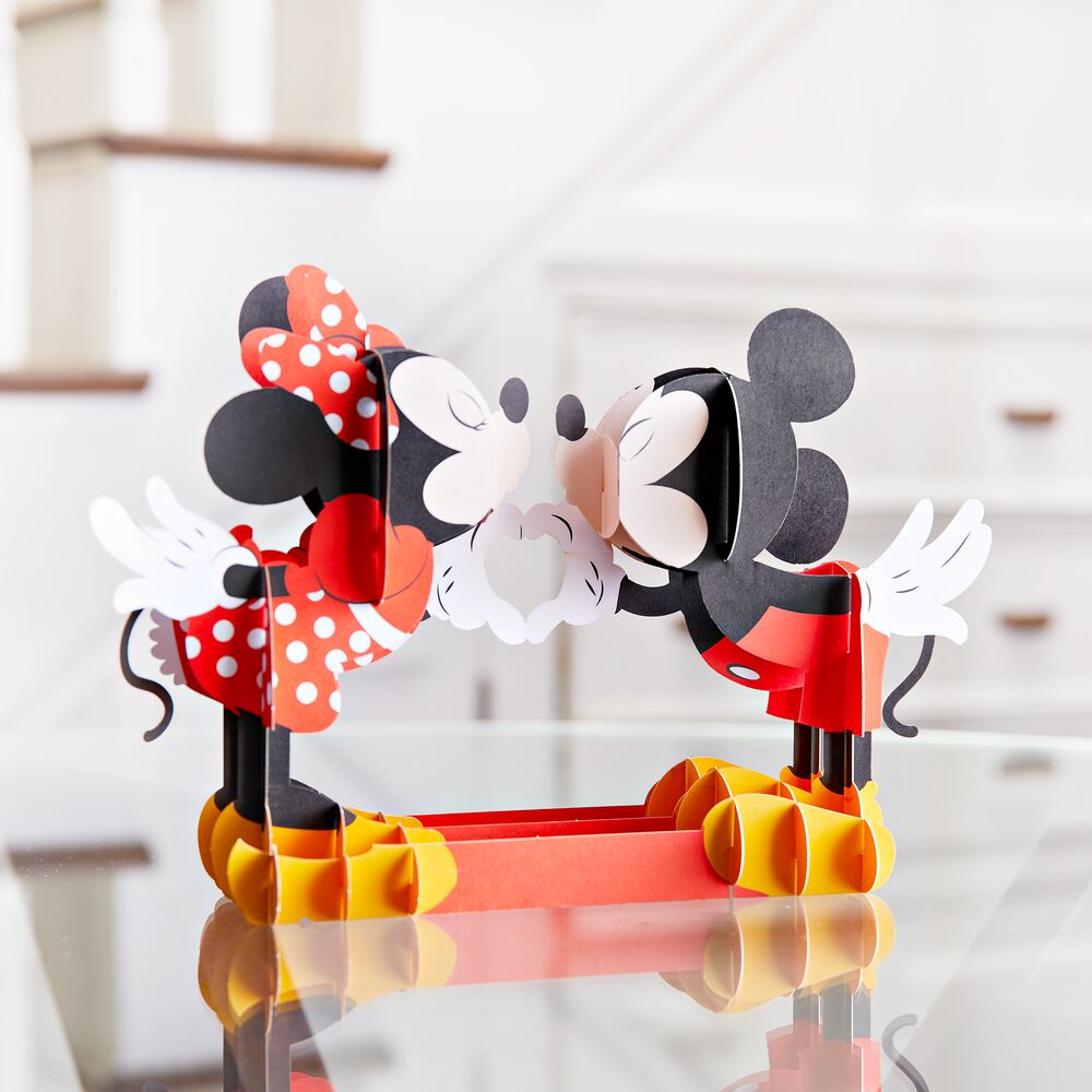 Disney's Mickey & Minnie Heart-to-Heart Giant Pop-Up Gift