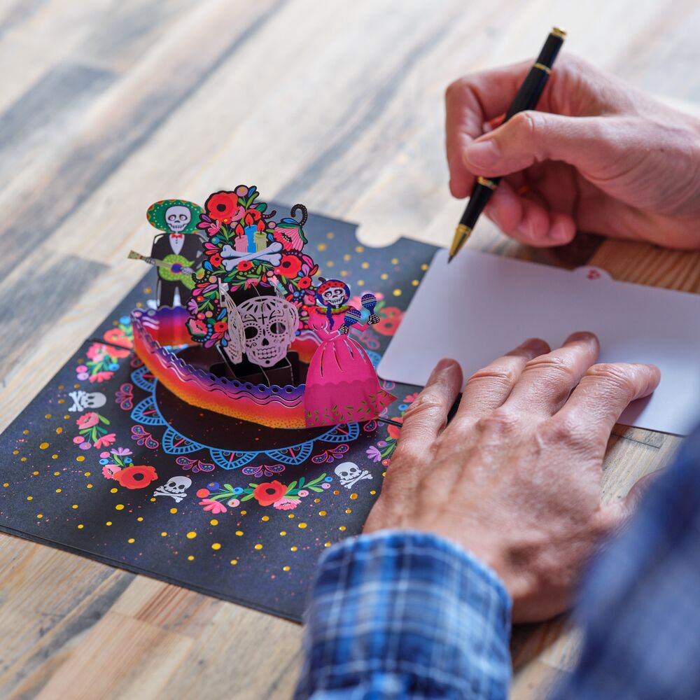 Día de Muertos Pop-Up Card